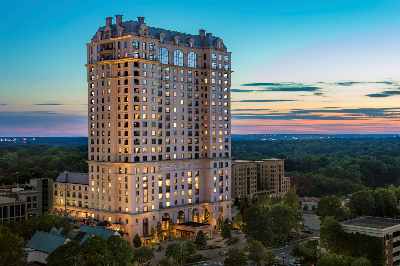 St  Regis Atlanta Hotel Suites     Daroff Design Inc 